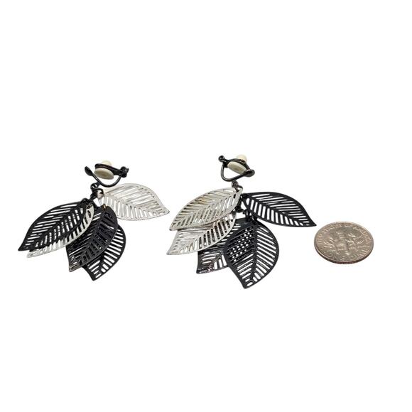 Clip On Earrings Vintage Leaf Dangle Silver Tone Multi Layer Costume SKU2375 - Picture 5 of 5
